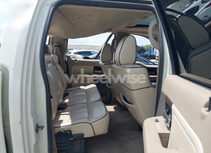 Photo 8 of 2006 Lincoln Mark LT (VIN 5LTPW16526FJ23050)