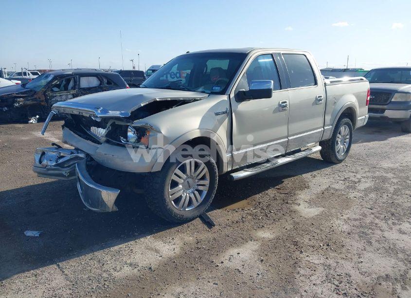 Photo 2 of 2006 Lincoln Mark LT (VIN 5LTPW16566FJ24346)