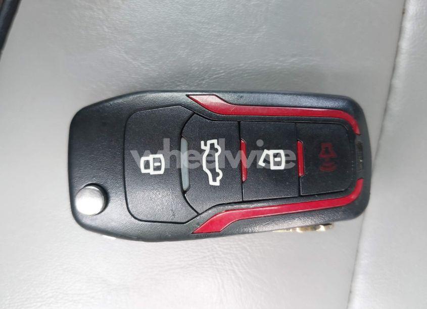 Photo 11 of 2006 Lincoln Mark LT (VIN 5LTPW16596FJ08514)