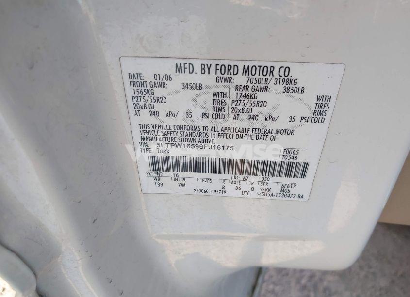 Photo 9 of 2006 Lincoln Mark LT (VIN 5LTPW16596FJ16175)