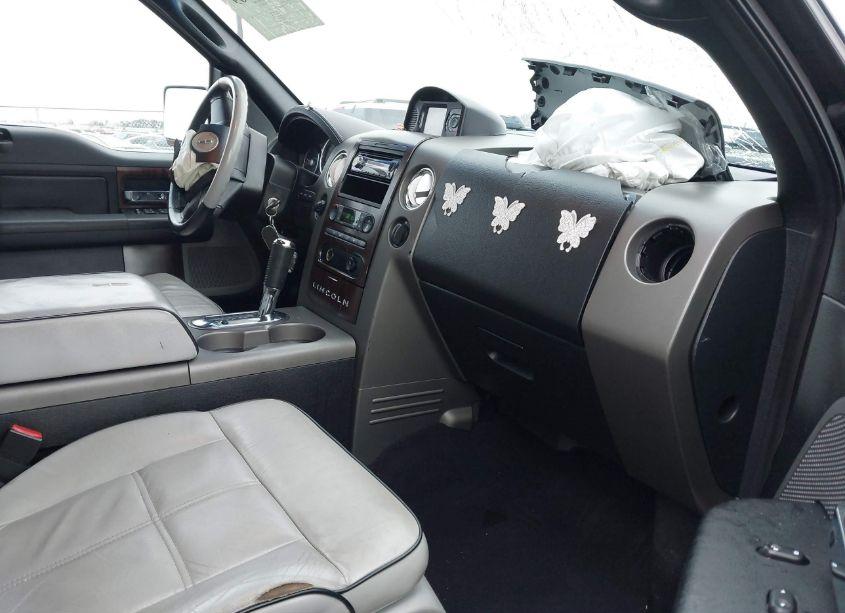 Photo 5 of 2006 Lincoln Mark LT (VIN 5LTPW18566FJ02540)