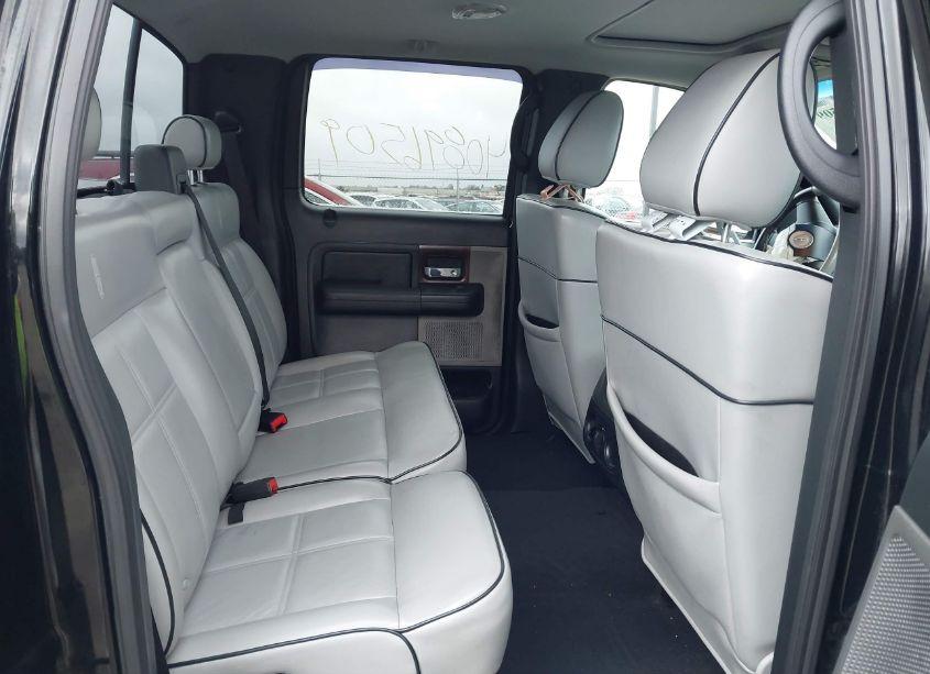 Photo 8 of 2006 Lincoln Mark LT (VIN 5LTPW18566FJ02540)