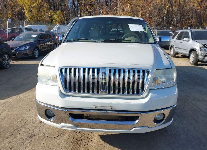 Photo 12 of 2006 Lincoln Mark LT (VIN 5LTPW18566FJ24165)