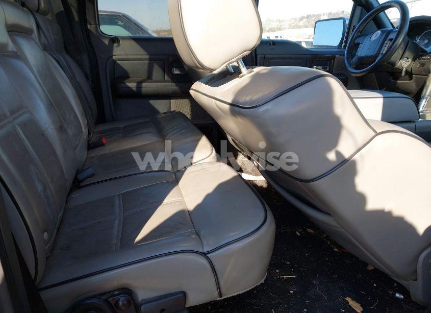 Photo 8 of 2006 Lincoln Mark LT (VIN 5LTPW18596FJ25049)