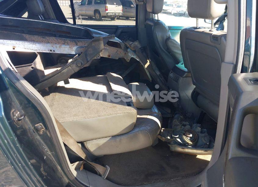 Photo 8 of 2004 Nissan Pathfinder ARMADA LE (VIN 5N1AA08A04N723527)