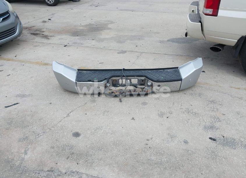 Photo 12 of 2005 Nissan Armada SE (VIN 5N1AA08A05N727532)