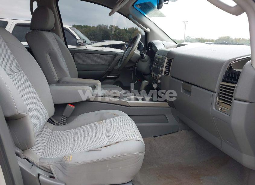 Photo 5 of 2005 Nissan Armada SE (VIN 5N1AA08A05N727532)