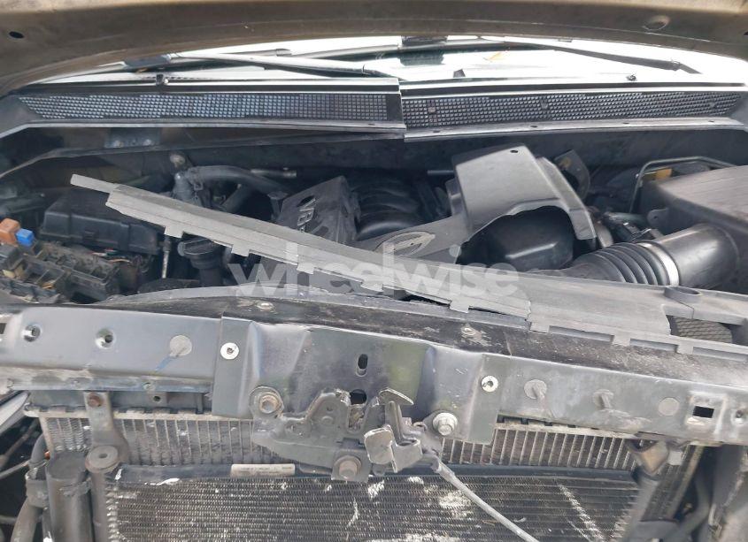 Photo 10 of 2004 Nissan Pathfinder ARMADA LE (VIN 5N1AA08A24N715462)