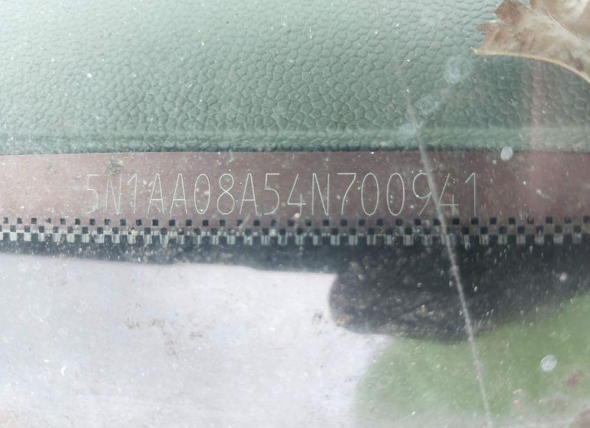 Photo 9 of 2004 Nissan Pathfinder ARMADA SE OFF-ROAD (VIN 5N1AA08A54N700941)