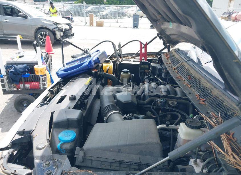 Photo 10 of 2004 Nissan Pathfinder ARMADA LE (VIN 5N1AA08A64N704867)