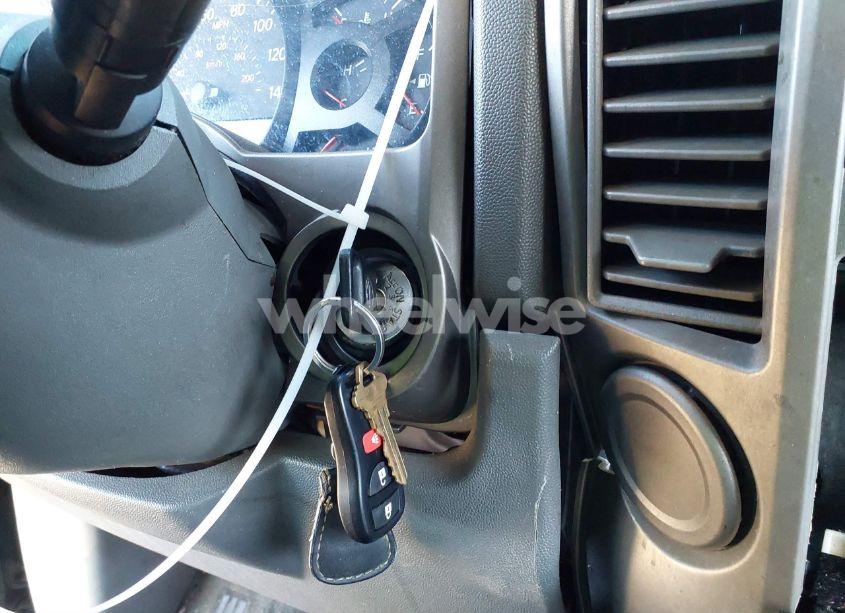 Photo 11 of 2004 Nissan Pathfinder ARMADA LE (VIN 5N1AA08A74N701959)