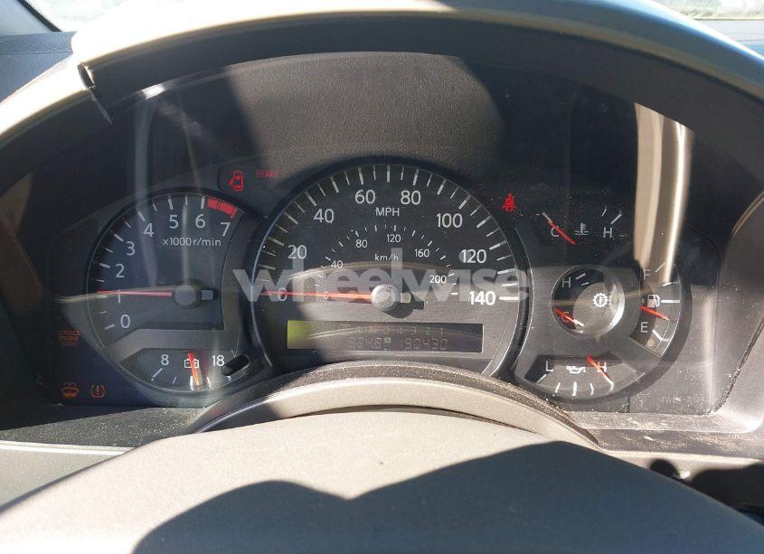 Photo 7 of 2004 Nissan Pathfinder ARMADA SE (VIN 5N1AA08A74N703355)