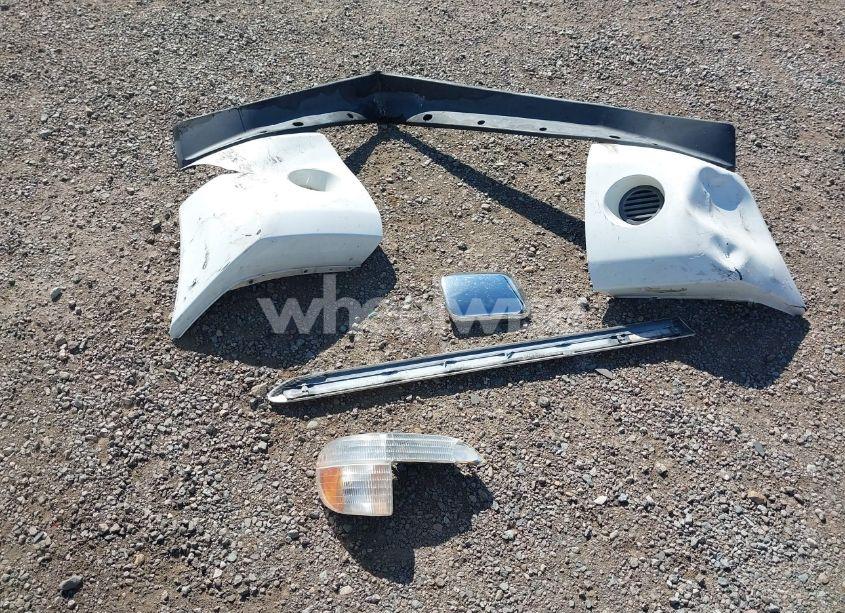 Photo 12 of 2004 Nissan Pathfinder ARMADA SE (VIN 5N1AA08A84N741516)