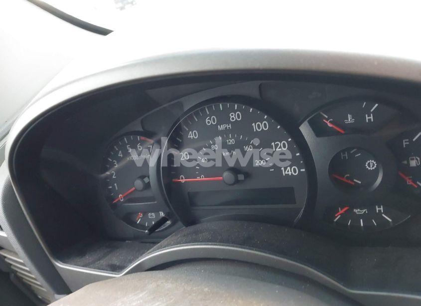 Photo 7 of 2005 Nissan Armada LE (VIN 5N1AA08A85N711711)