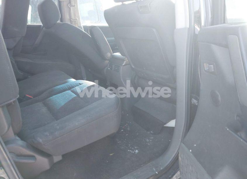 Photo 8 of 2005 Nissan Armada SE (VIN 5N1AA08B05N705524)