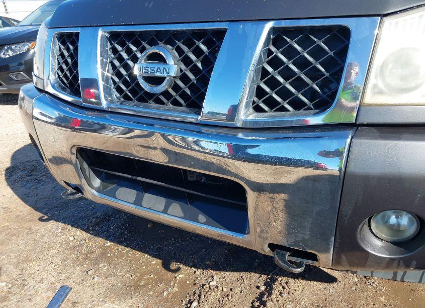 Photo 6 of 2005 Nissan Armada LE (VIN 5N1AA08B05N728544)