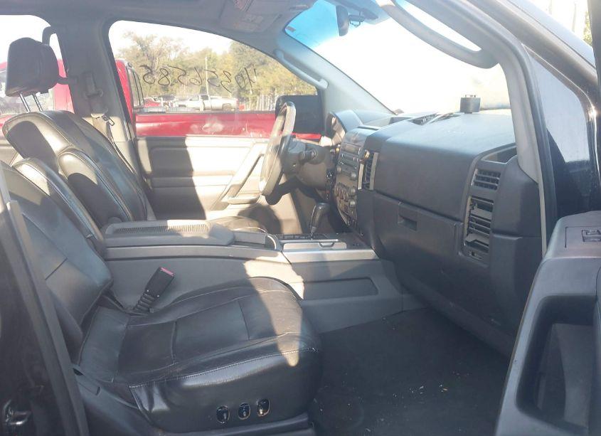 Photo 5 of 2005 Nissan Armada LE (VIN 5N1AA08B25N706559)