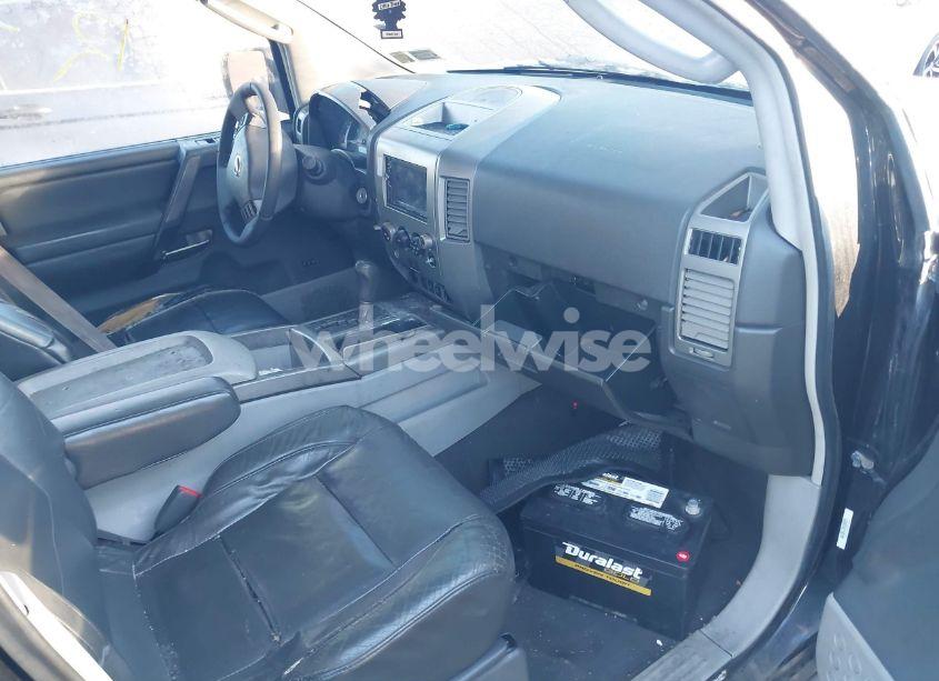 Photo 5 of 2004 Nissan Pathfinder ARMADA LE (VIN 5N1AA08B44N731929)