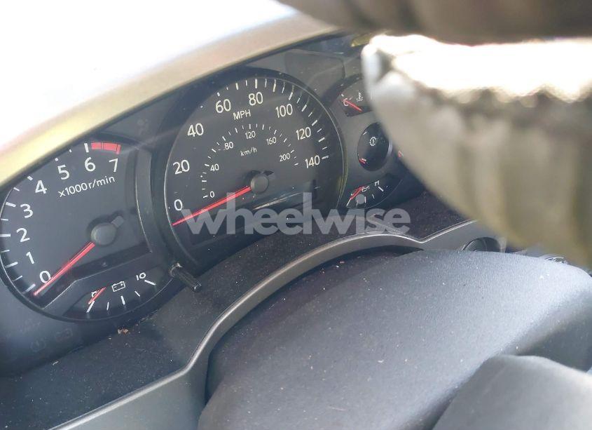 Photo 7 of 2004 Nissan Pathfinder ARMADA LE (VIN 5N1AA08B44N731929)