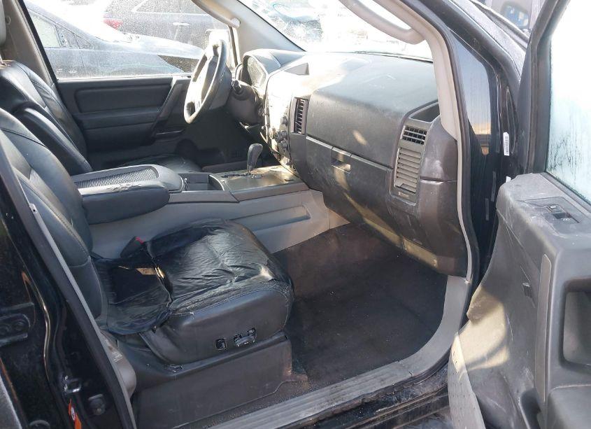 Photo 5 of 2004 Nissan Pathfinder ARMADA LE (VIN 5N1AA08B54N744947)