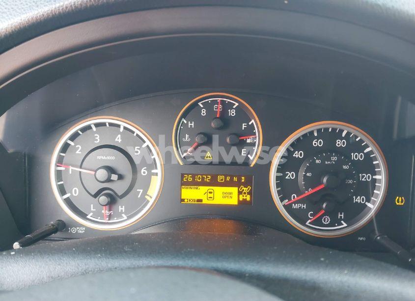 Photo 7 of 2010 Nissan Armada SE (VIN 5N1AA0NC6AN600428)