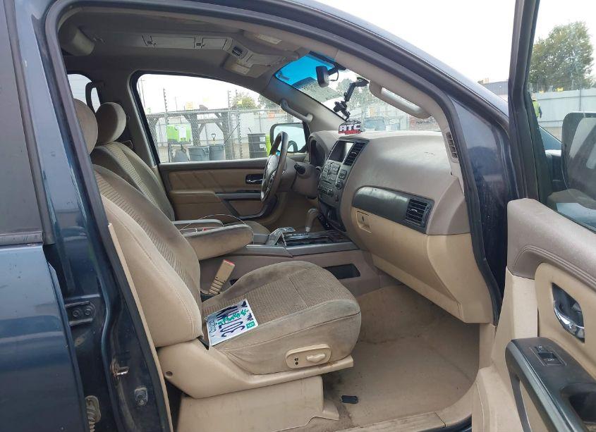 Photo 5 of 2015 Nissan Armada PLATINUM/SL/SV (VIN 5N1AA0ND6FN601482)