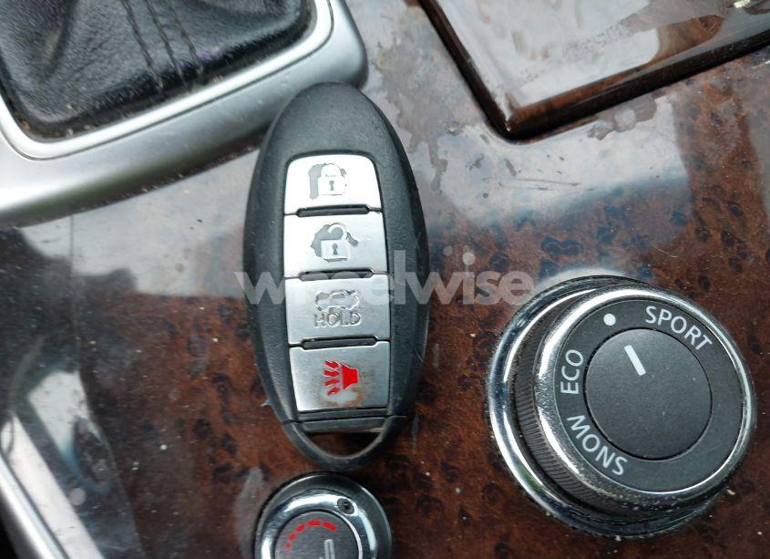 Photo 11 of 2013 Infiniti Jx35 (VIN 5N1AL0MM3DC312712)