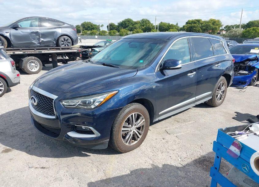 Photo 2 of 2016 Infiniti Qx60 (VIN 5N1AL0MM3GC525678)