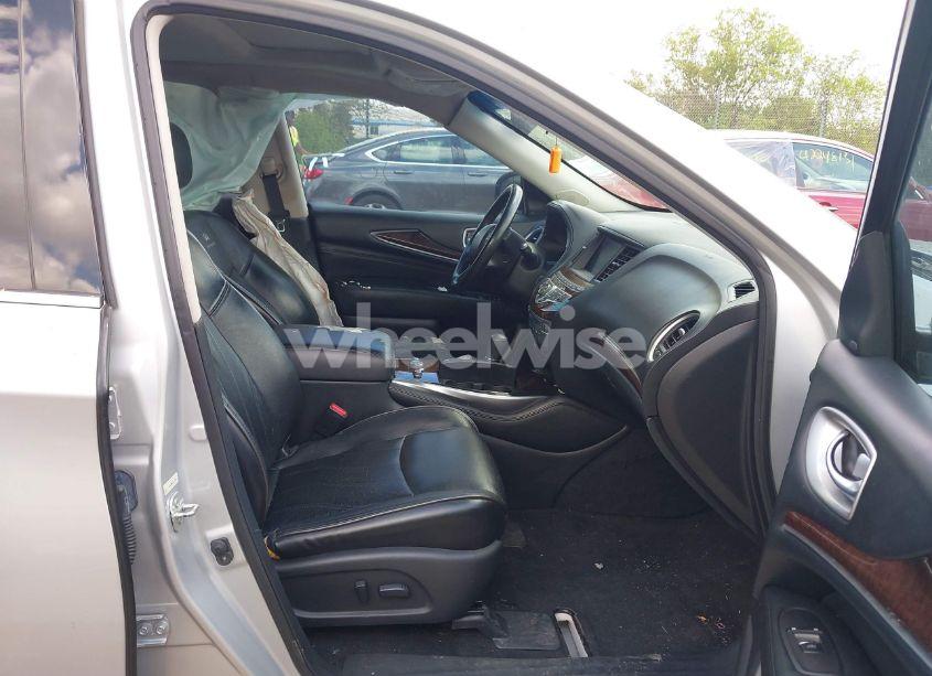 Photo 5 of 2013 Infiniti Jx35 (VIN 5N1AL0MM8DC312253)