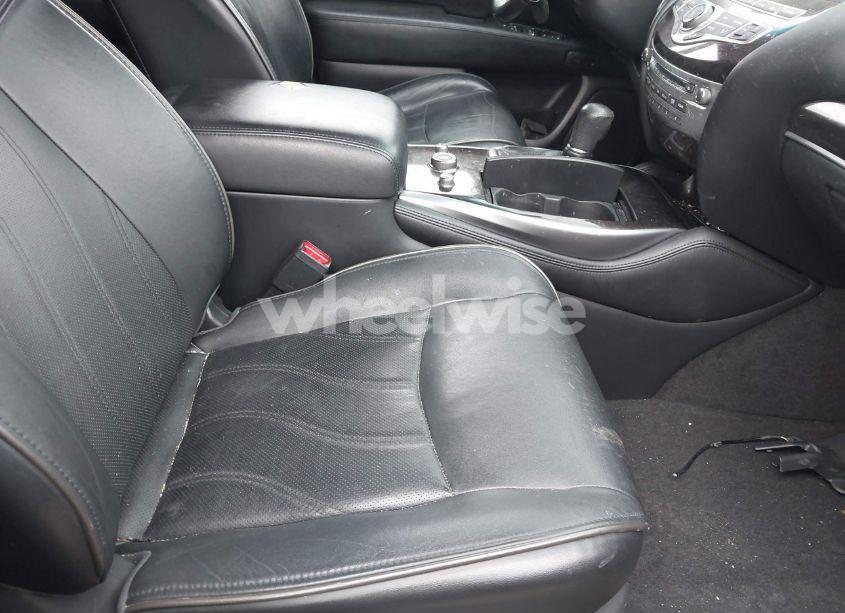 Photo 5 of 2013 Infiniti Jx35 (VIN 5N1AL0MM9DC312763)