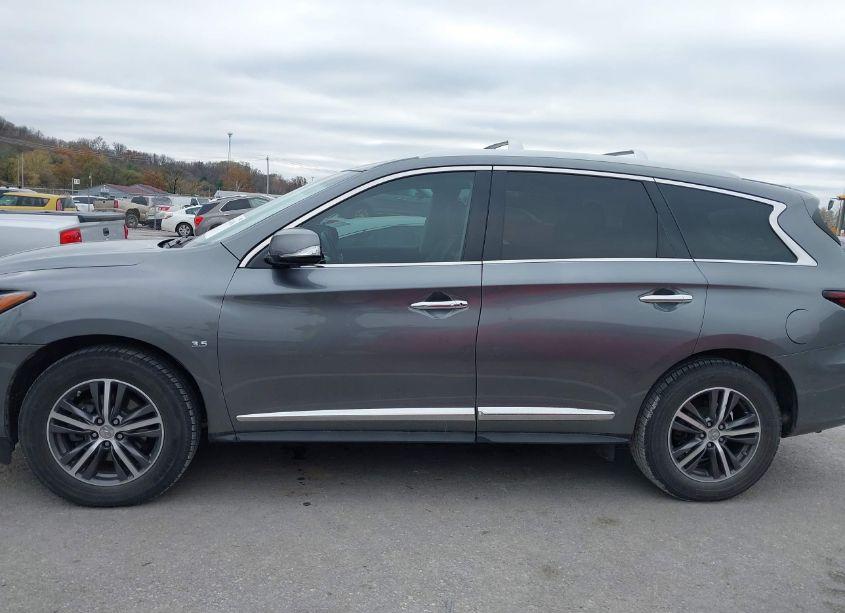 Photo 14 of 2016 Infiniti Qx60 (VIN 5N1AL0MN1GC505471)