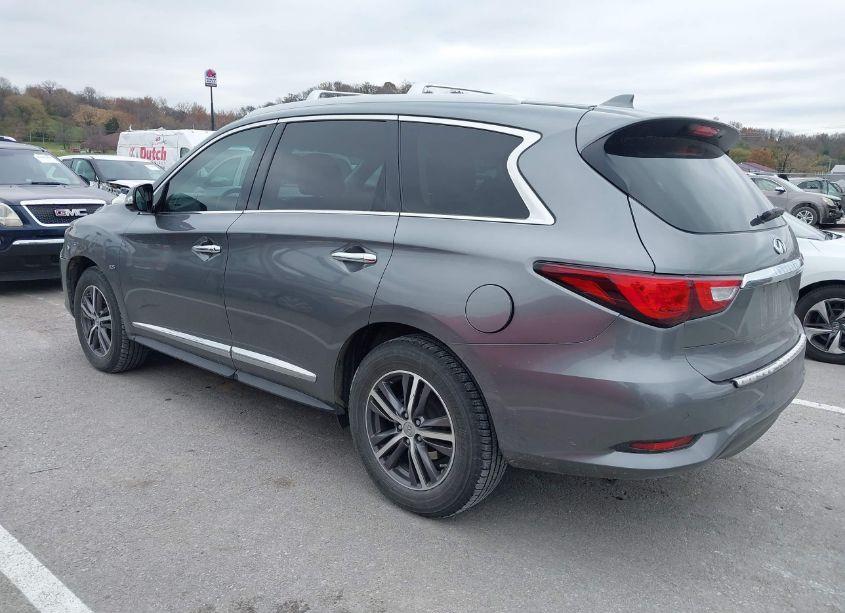 Photo 3 of 2016 Infiniti Qx60 (VIN 5N1AL0MN1GC505471)