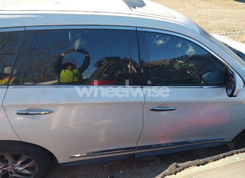 Photo 13 of 2014 Infiniti Qx60 (VIN 5N1AL0MN5EC541757)