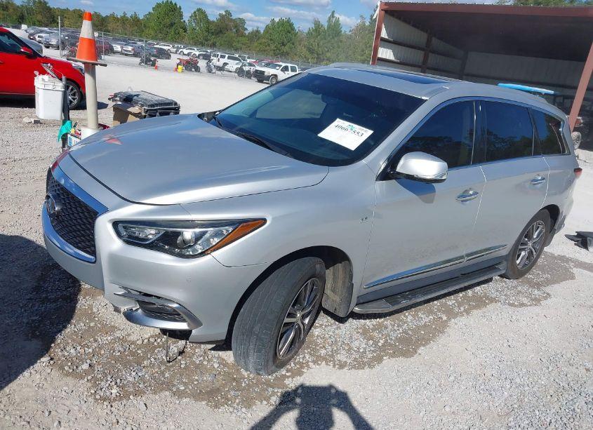 Photo 2 of 2016 Infiniti Qx60 (VIN 5N1AL0MN5GC528445)