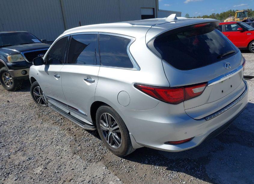 Photo 3 of 2016 Infiniti Qx60 (VIN 5N1AL0MN5GC528445)