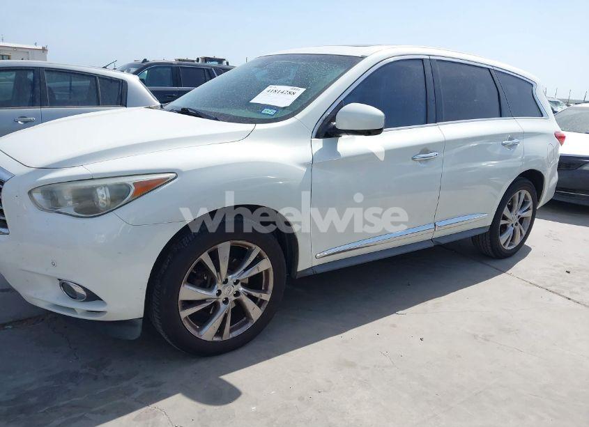 Photo 2 of 2013 Infiniti Jx35 (VIN 5N1AL0MN6DC330713)