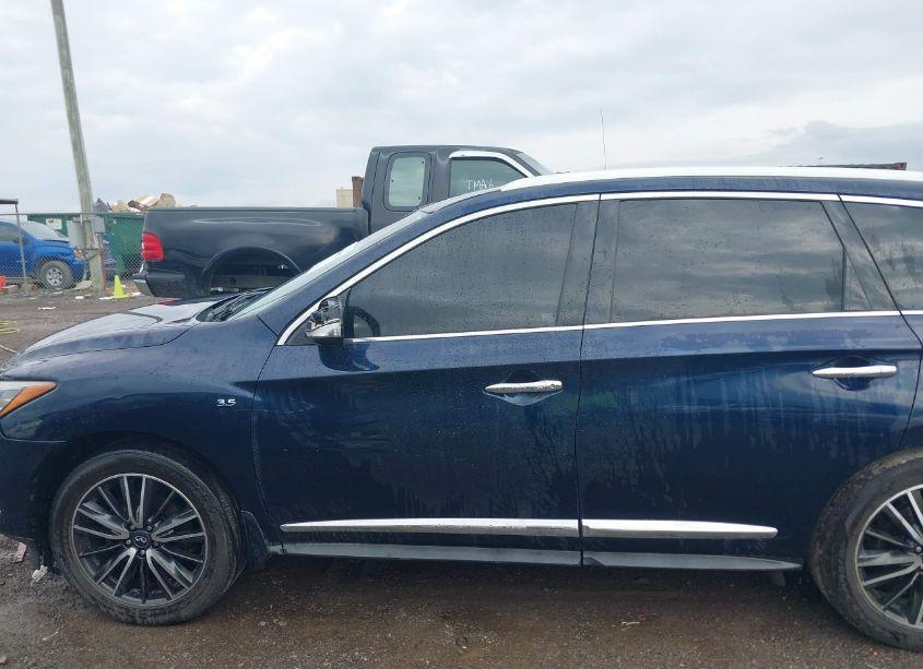Photo 14 of 2016 Infiniti Qx60 (VIN 5N1AL0MN6GC521911)