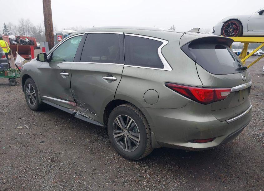 Photo 3 of 2016 Infiniti Qx60 (VIN 5N1AL0MN9GC506805)