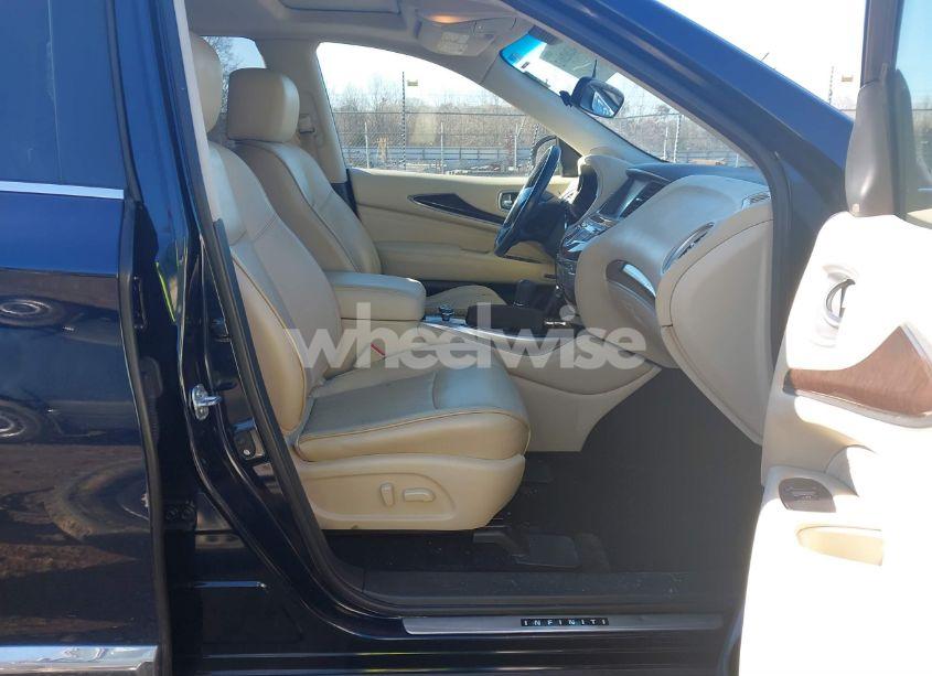 Photo 5 of 2015 Infiniti Qx60 (VIN 5N1AL0MNXFC543330)