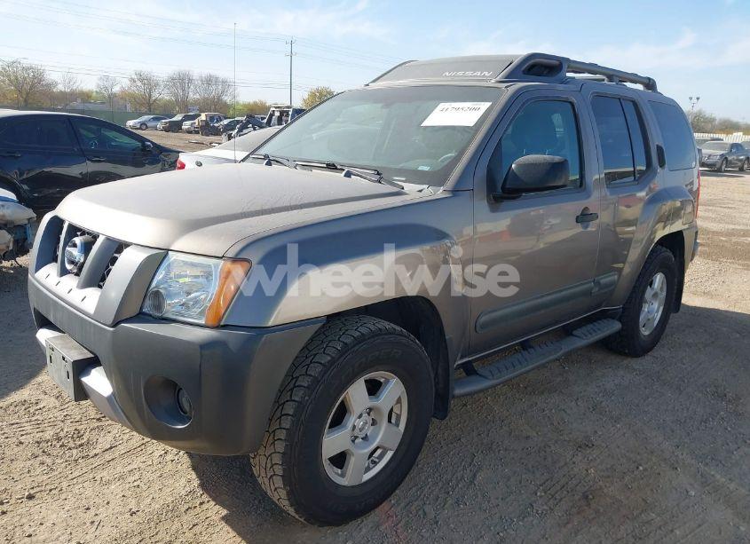 Photo 2 of 2005 Nissan Xterra S (VIN 5N1AN08U75C616745)