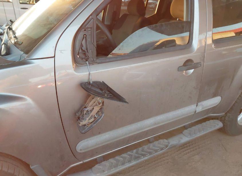 Photo 6 of 2005 Nissan Xterra S (VIN 5N1AN08U75C628622)