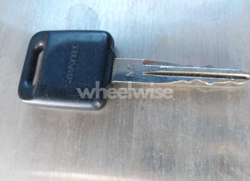 Photo 11 of 2005 Nissan Xterra S (VIN 5N1AN08U75C645002)