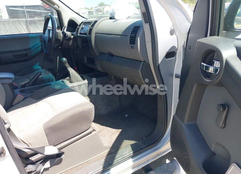 Photo 5 of 2005 Nissan Xterra S (VIN 5N1AN08U85C631951)