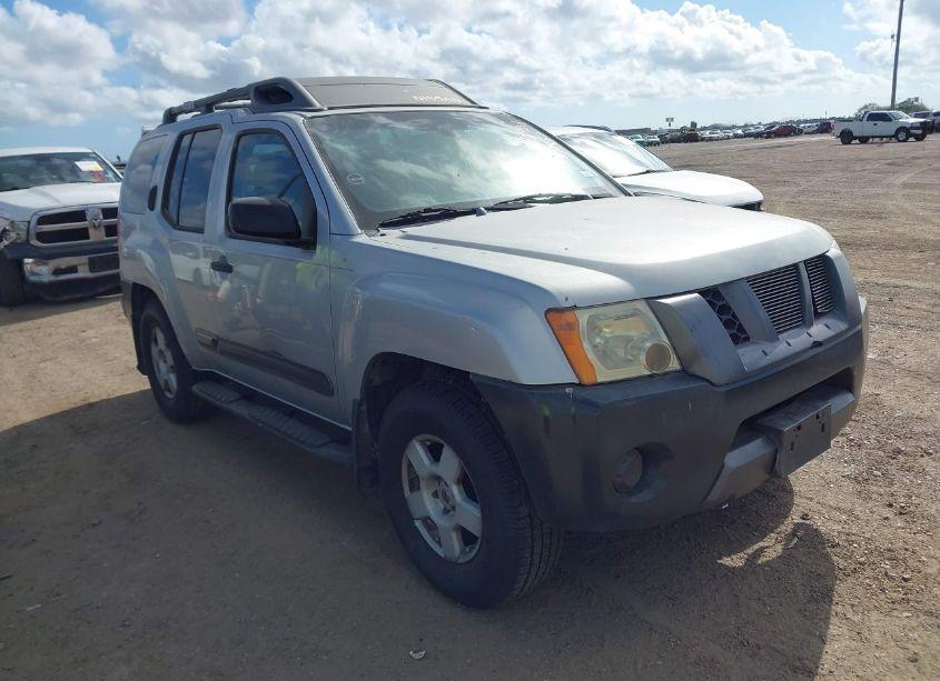2005 Nissan Xterra S (VIN 5N1AN08U95C654512) main photo