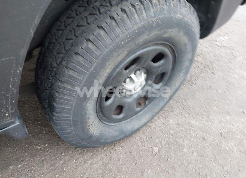 Photo 12 of 2008 Nissan Xterra X (VIN 5N1AN08W28C532855)