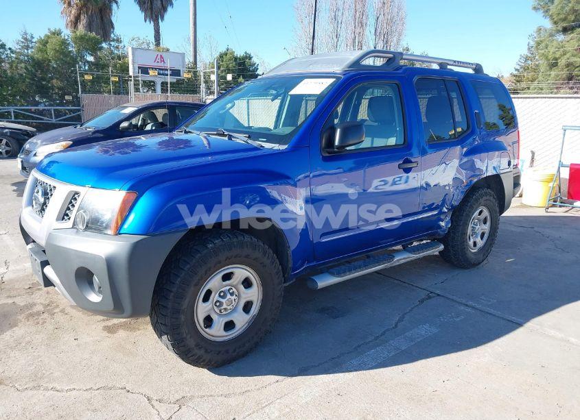 Photo 2 of 2015 Nissan Xterra X (VIN 5N1AN0NU5FN666764)