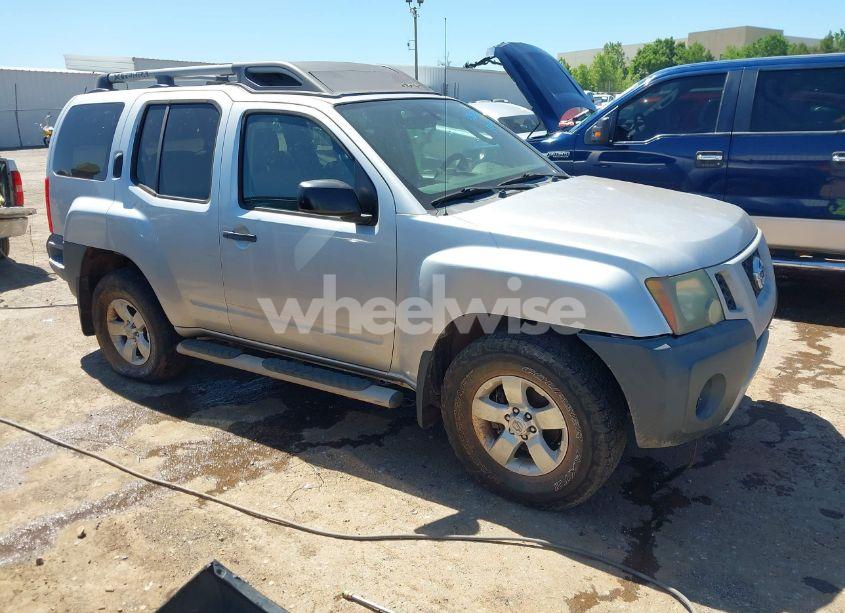 2010 Nissan Xterra S (VIN 5N1AN0NW7AC512384) main photo