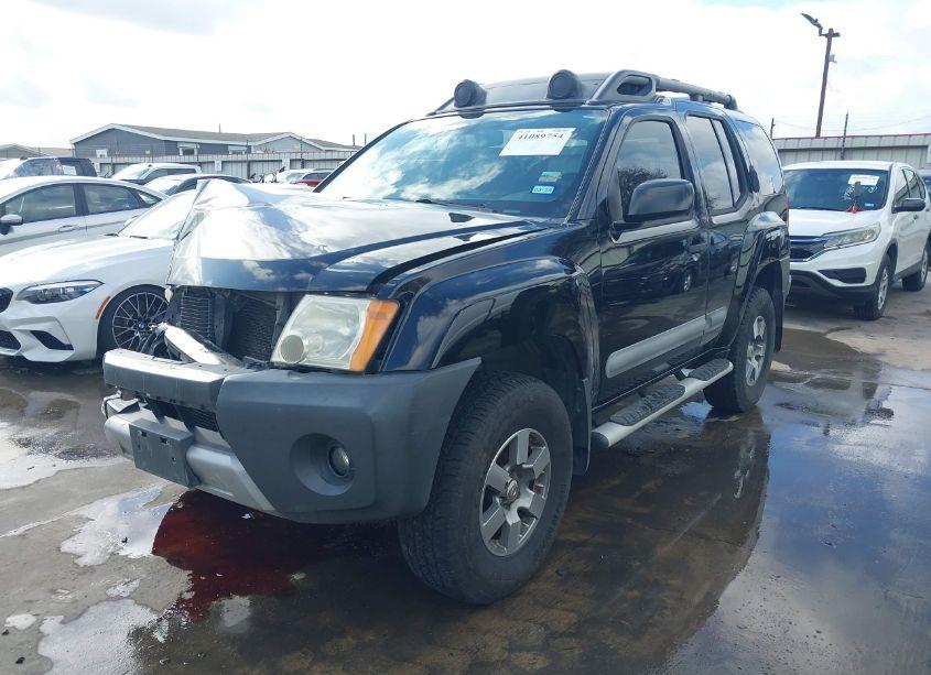 Photo 2 of 2011 Nissan Xterra PRO-4X (VIN 5N1AN0NW8BC512637)