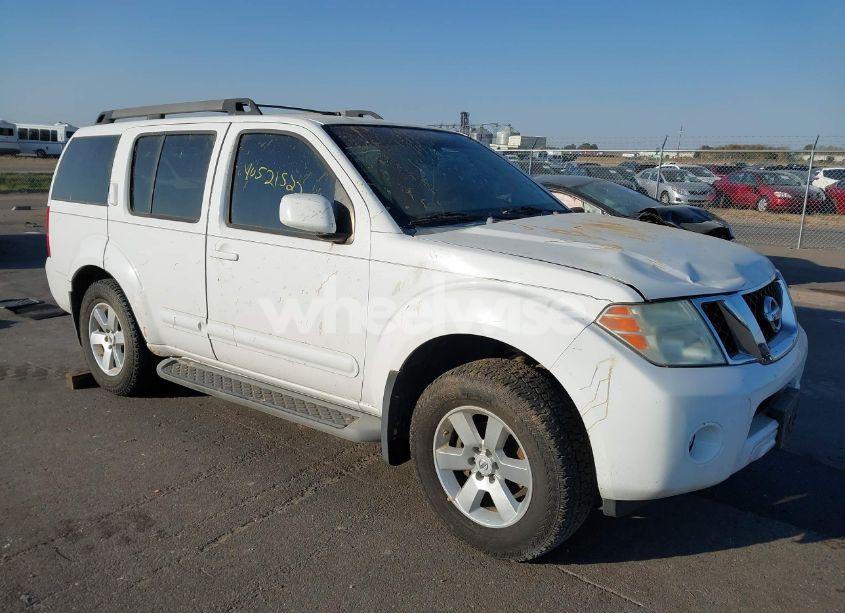 2008 Nissan Pathfinder SE (VIN 5N1AR18B18C622019) main photo