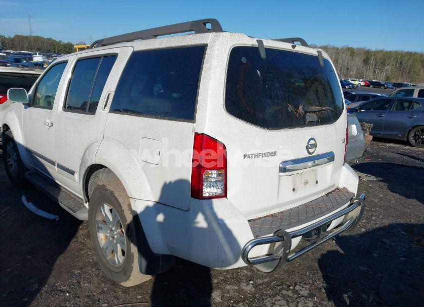 Photo 3 of 2008 Nissan Pathfinder LE (VIN 5N1AR18B18C631982)